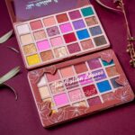 emelie-fallen-love-makeup-pallete_1.jpg