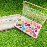 ROMANTIC COLOUR LIGHT NEUTRALS RC6644 SHIMMER+MATT MAKEUP PALETTE