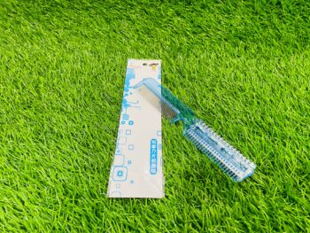 SPLIT END REMOVING COMB CRYSTAL MADE