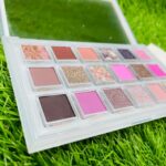huda-beauty-rose-crystal-pallete_1.jpg