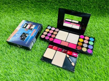 KISSTOUCH MY COLOURFULL ZONE STANDARD SIZE FULL MAKEUP KIT 9132