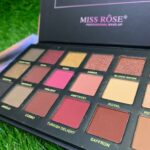missrose-twilight-pallete_1.jpg