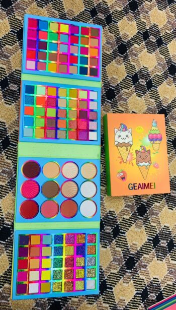 CAT ICECREAM 4 STEP POPULAR LARGE SIZE FULL MAKEUP KIT