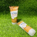 ST ives energizing coconut and coffee scrub (ALL SKIN TYPES)